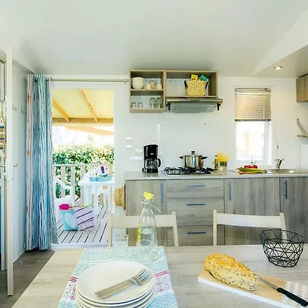 Campsite Vacanceselect Mobil Homes - Camping Pineta Sul Mare Camping Village Cesenatico