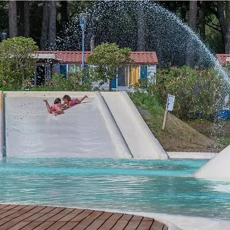 Campsite Vacanceselect Mobil Homes - Camping Pineta Sul Mare Camping Village